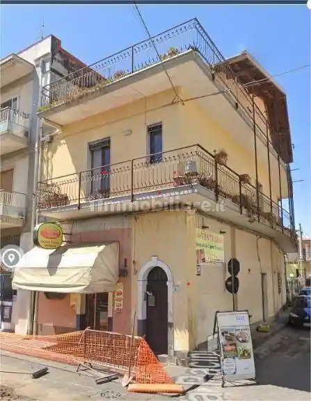 Villa in vendita a Trecastagni