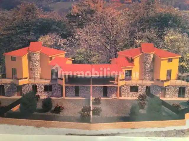 Palazzo - Edificio in vendita a Morlupo