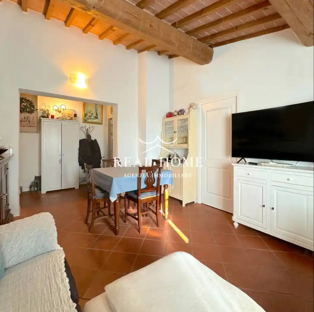 Appartamento in vendita a Prato