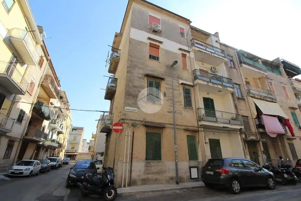 Appartamento in vendita a Palermo