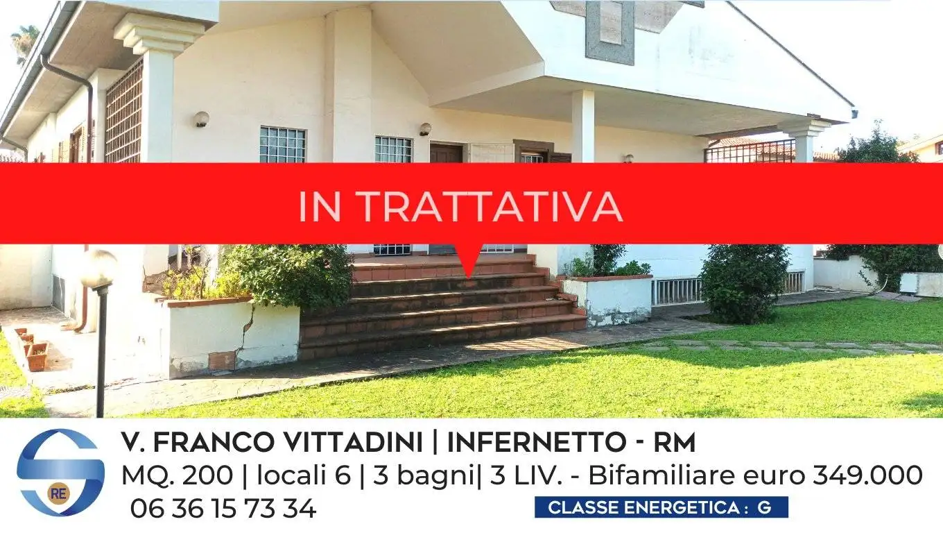 Villa bifamiliare in vendita a Roma