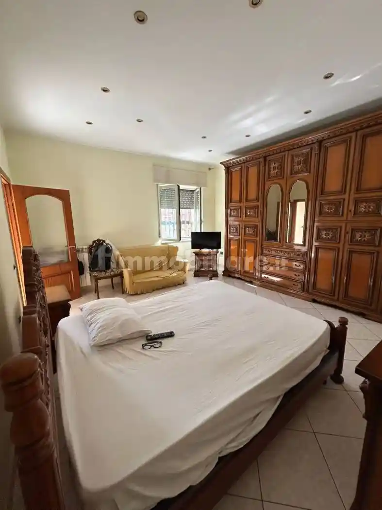 Trilocale buono stato, piano rialzato, Pianura, Napoli - foto 4