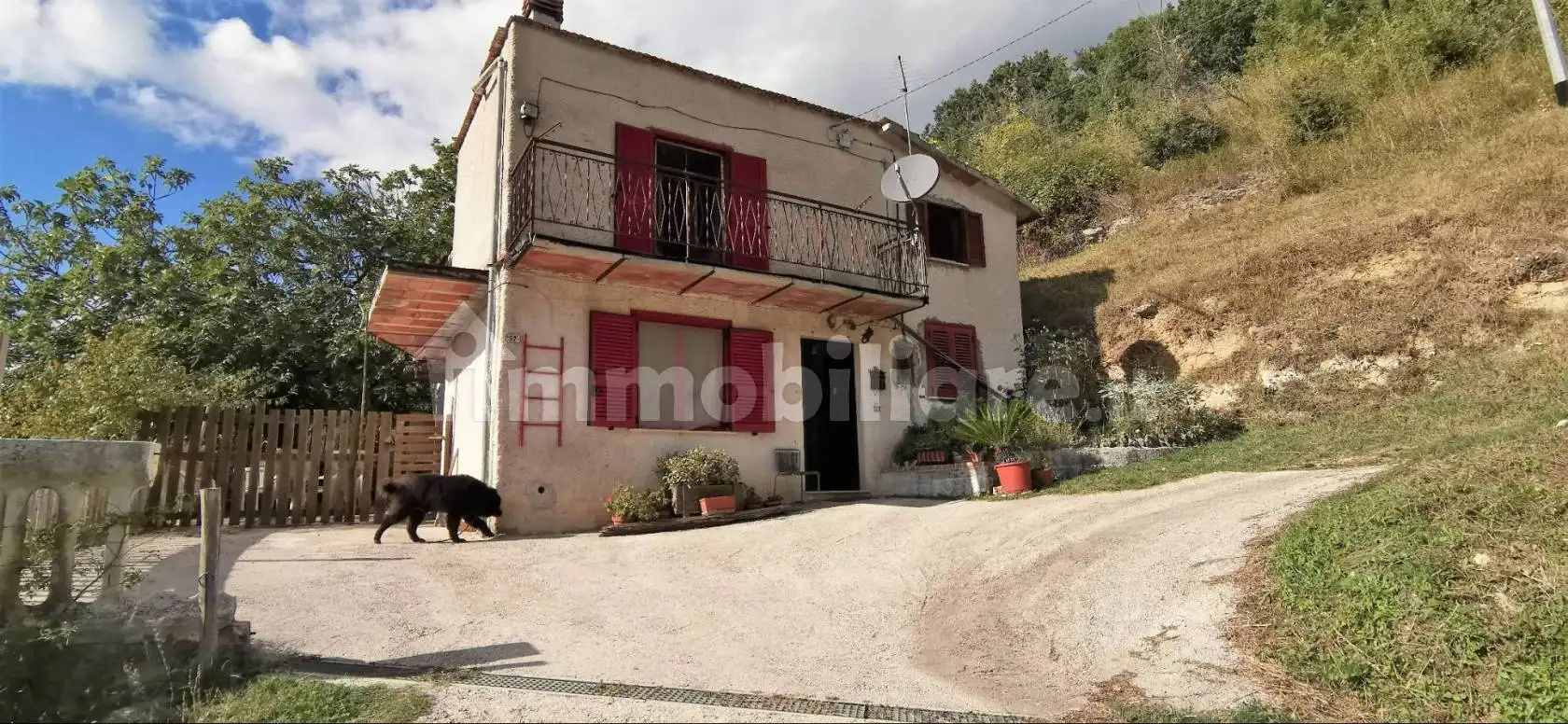 Villa in vendita a Belmonte in Sabina