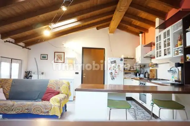 Trilocale via Monsignor A. Cattaneo, Carvico - foto 5