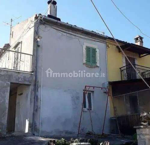 Casa indipendente in vendita a Serramonacesca