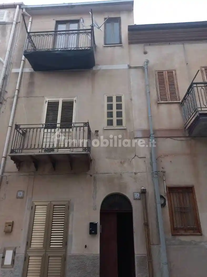 Appartamento in vendita a Santo Stefano di Camastra