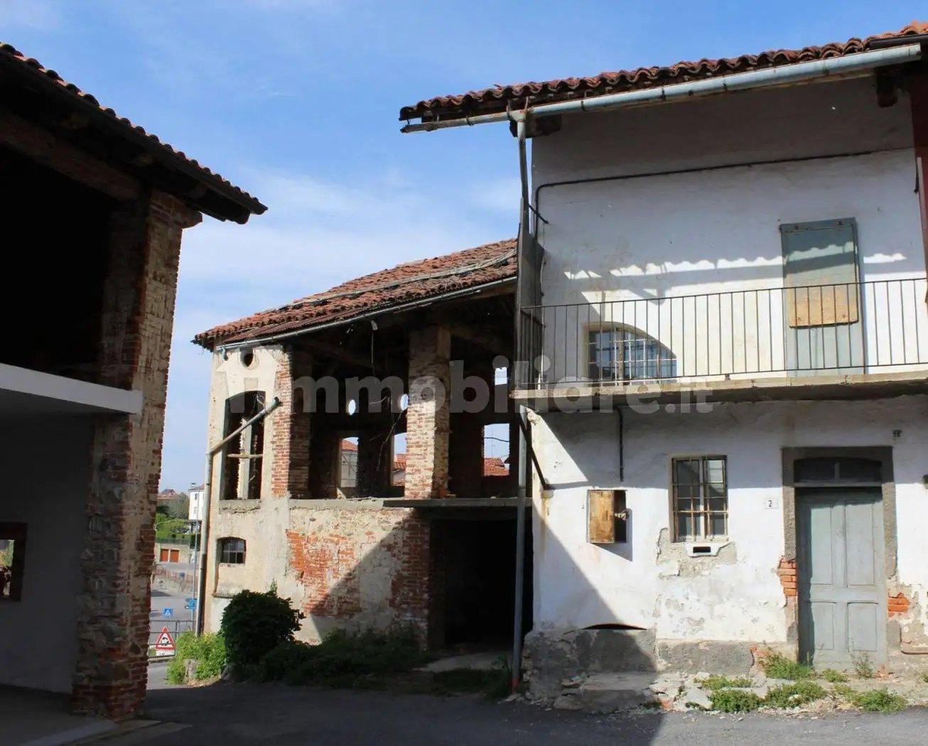 Casa indipendente in vendita a Monastero di Vasco