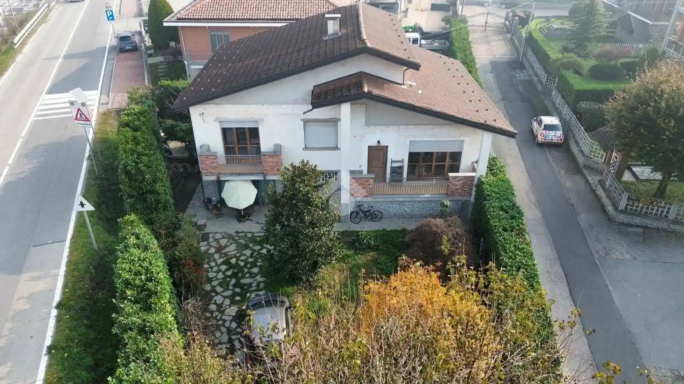Villa in vendita a Poirino
