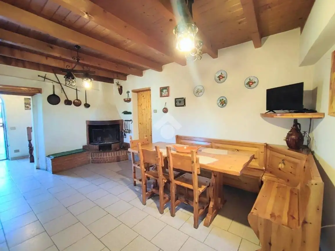 Terratetto unifamiliare frazione Gropparo 6, Dernice - foto 3