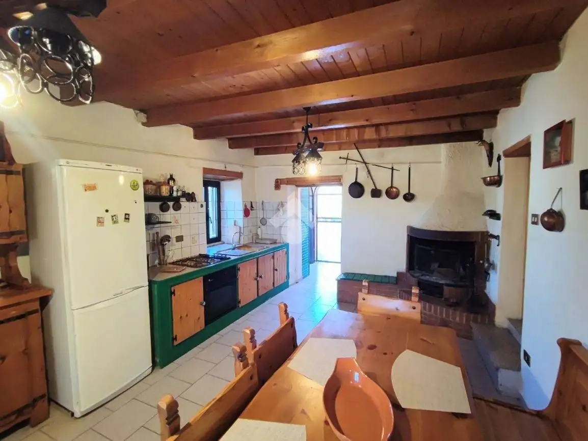 Terratetto unifamiliare frazione Gropparo 6, Dernice - foto 5