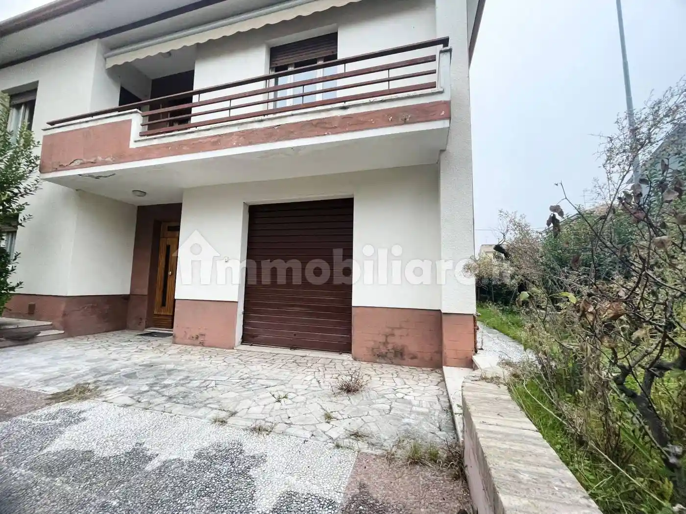 Villa in vendita a Jesi