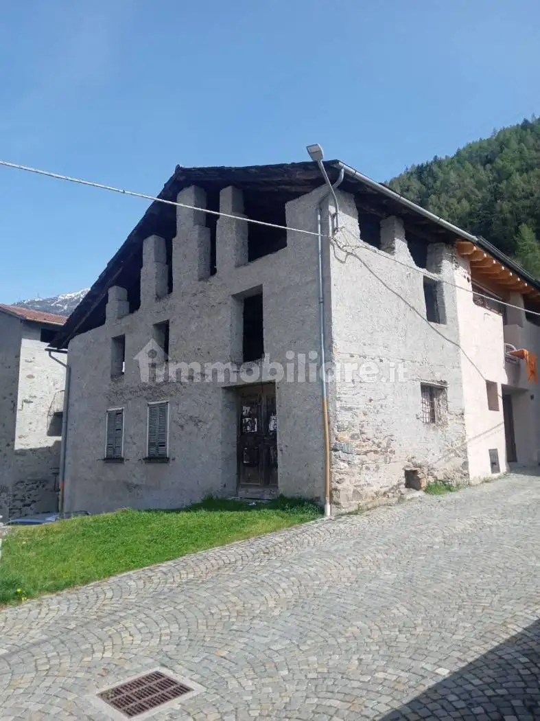 Rustico - Casale in vendita a Sernio
