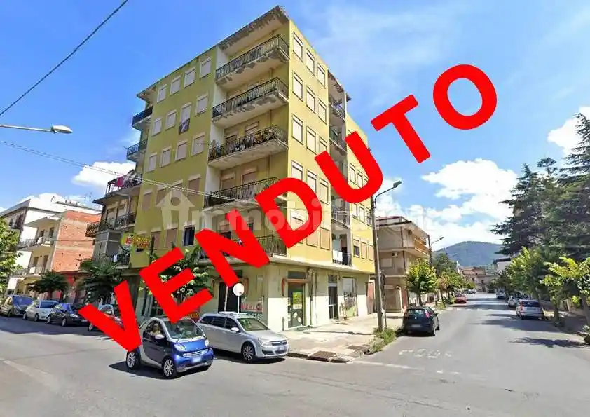 Palazzo - Edificio in vendita a Barcellona Pozzo di Gotto