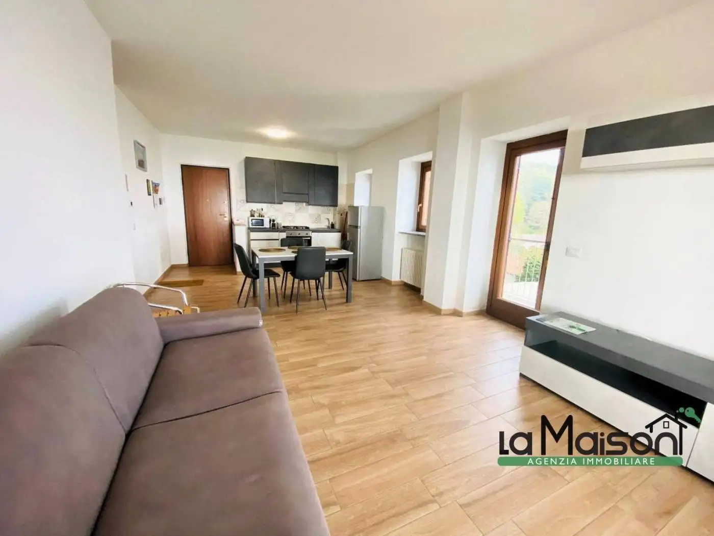 Appartamento in vendita a Andrate