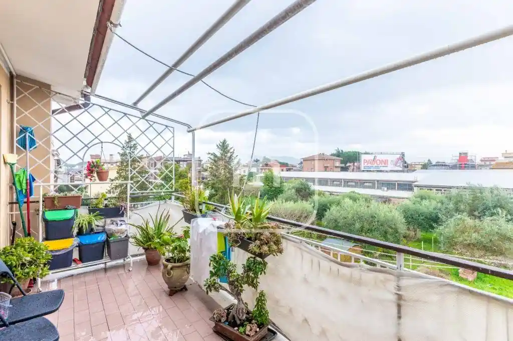 Trilocale via Antonino Salinas, Anagnina, Roma - foto 2