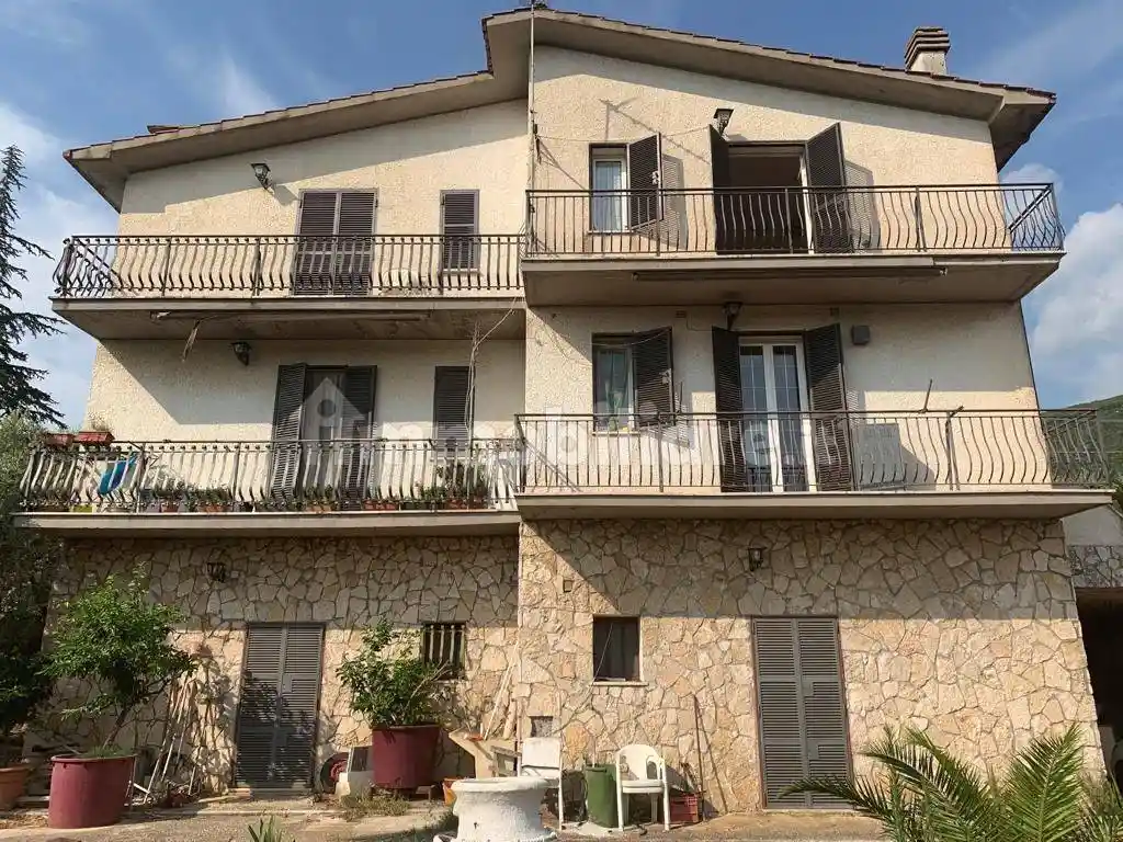 Villetta a schiera in vendita a Palombara Sabina