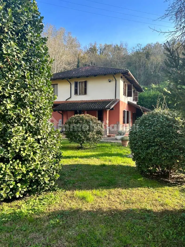 Villa in vendita a Asti