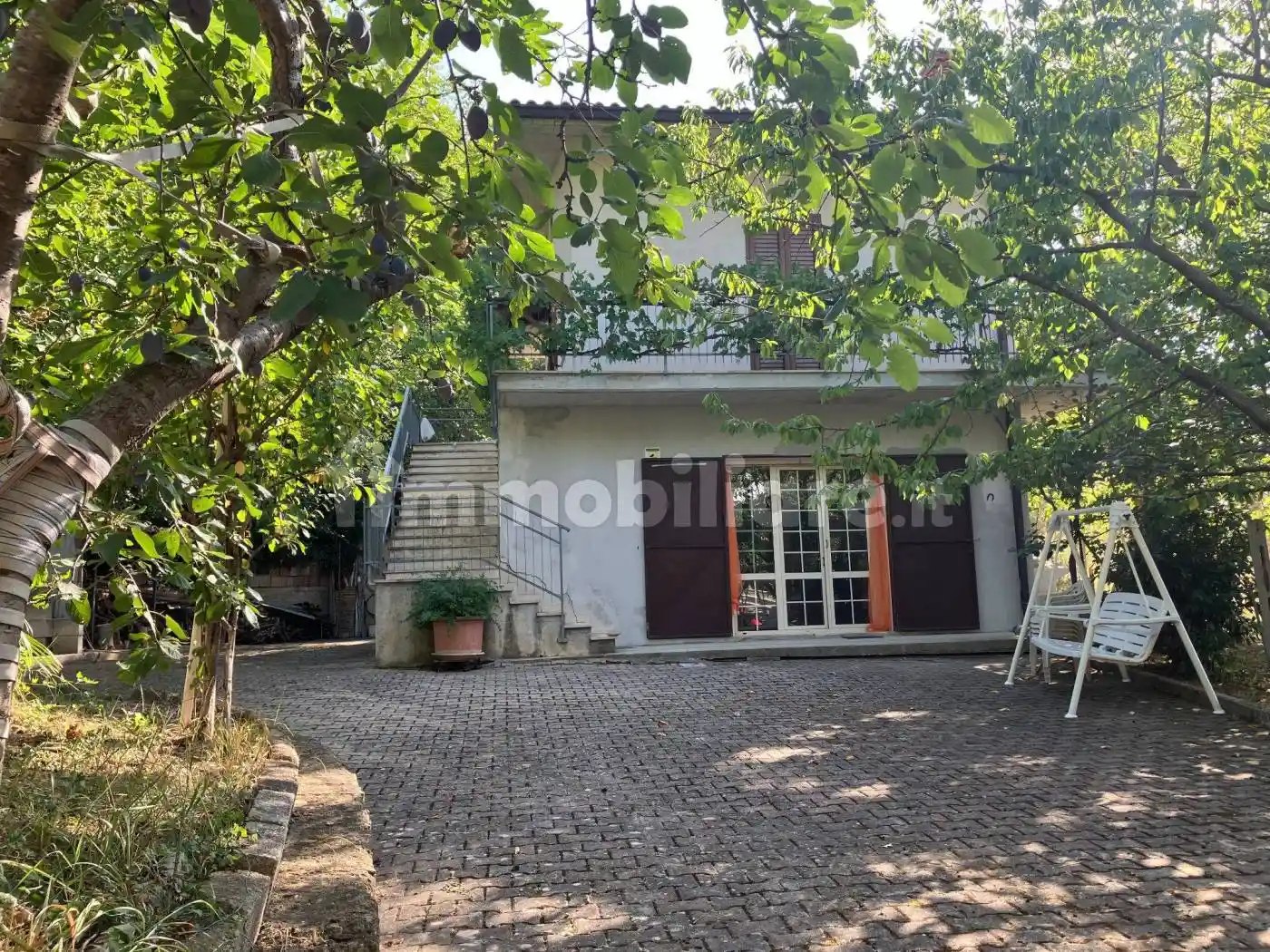 Villa in vendita a Carpineto della Nora