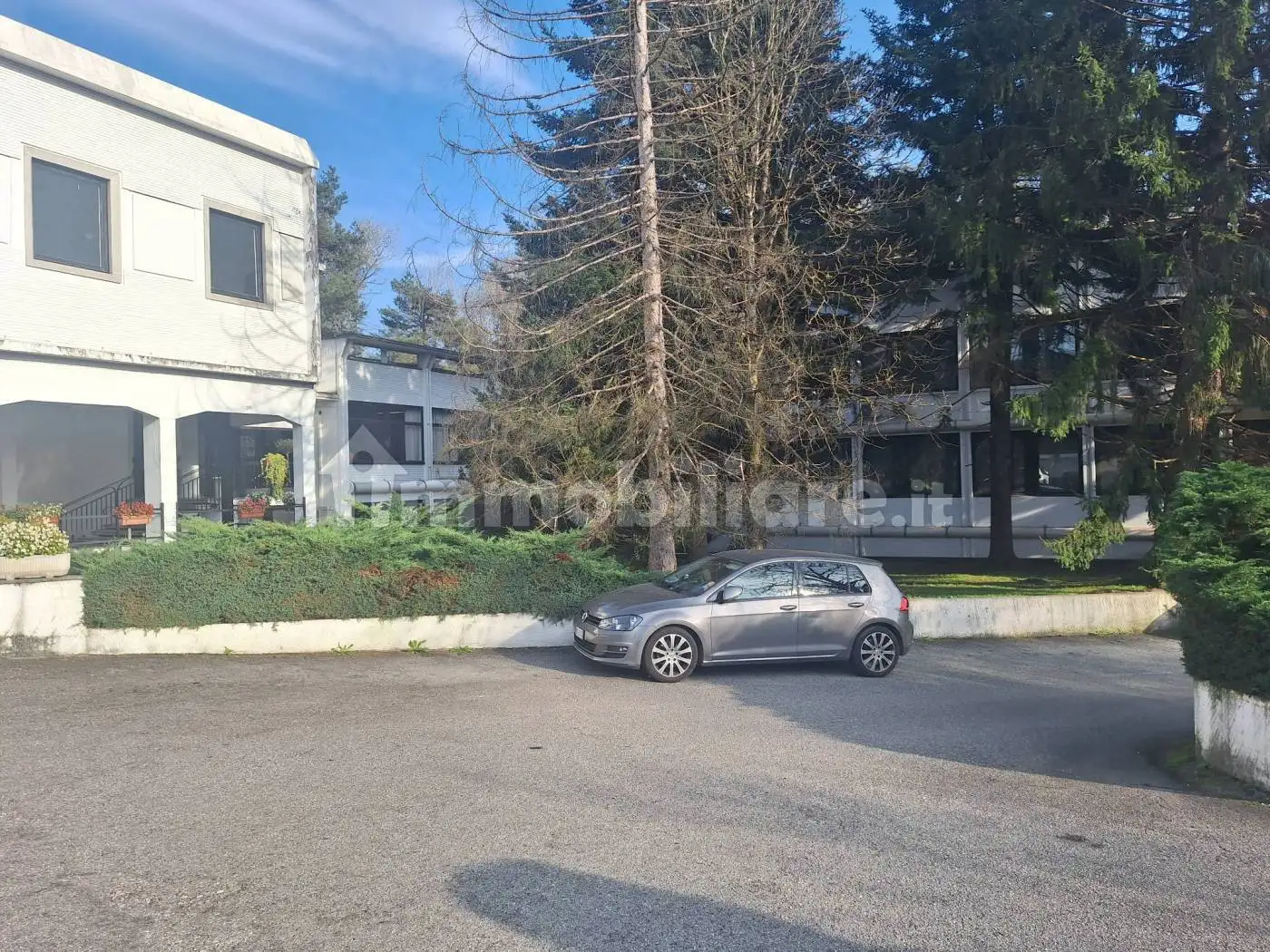 Palazzo - Edificio in Affitto - foto 5