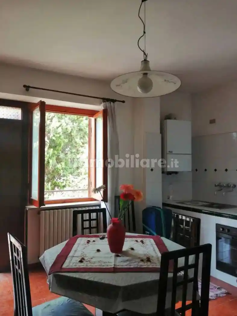 Villa bifamiliare via Emilio Salgari San C., San Pelino, Avezzano - foto 3