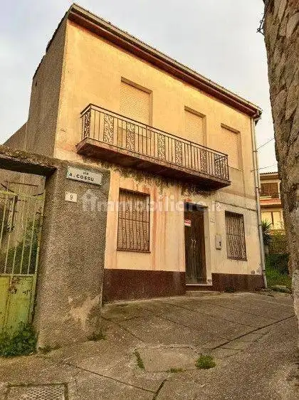 Casa indipendente in vendita a Ortueri