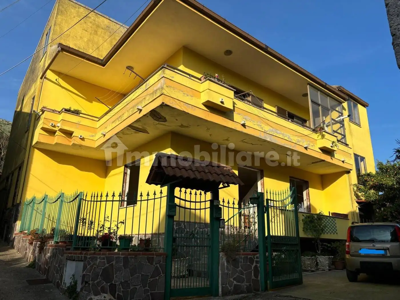 Casa indipendente in vendita a Castel Morrone