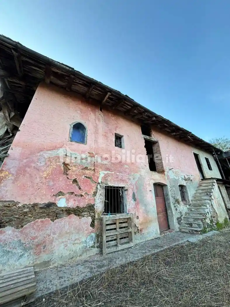 Rustico - Casale in vendita a Caraglio