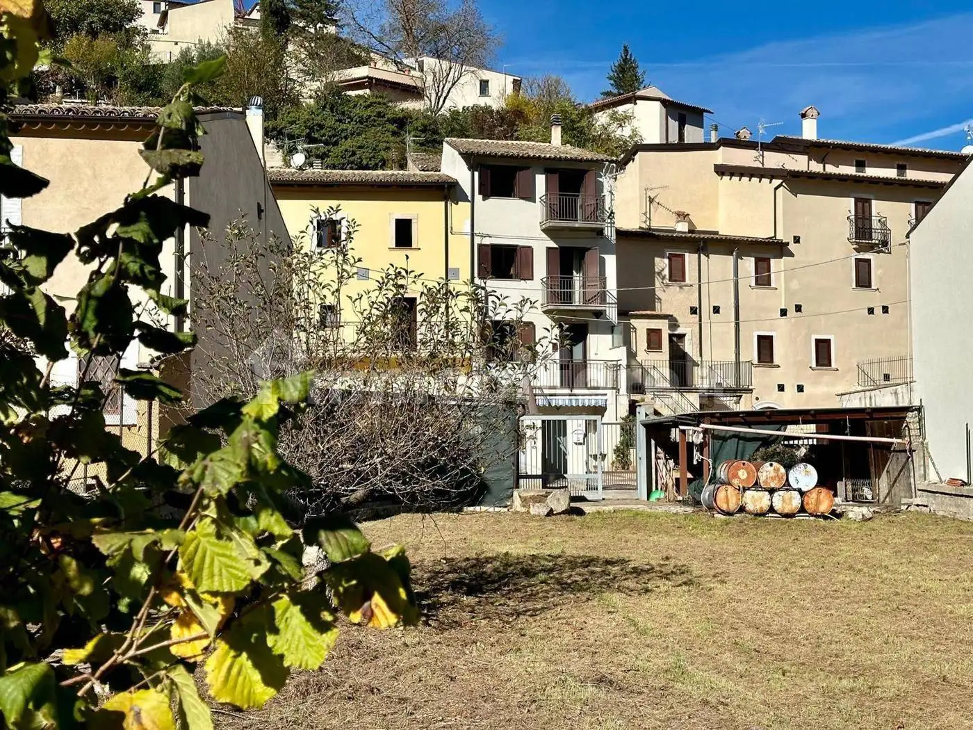 Terratetto unifamiliare via del Peschione, 10, Centro, Caporciano - foto 2