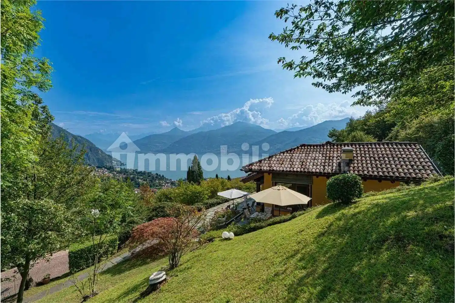 Villa in vendita a Menaggio