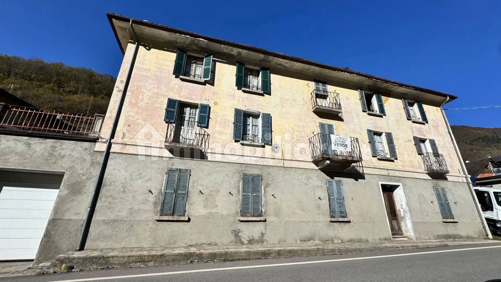 Casa indipendente in vendita a Calasca-Castiglione