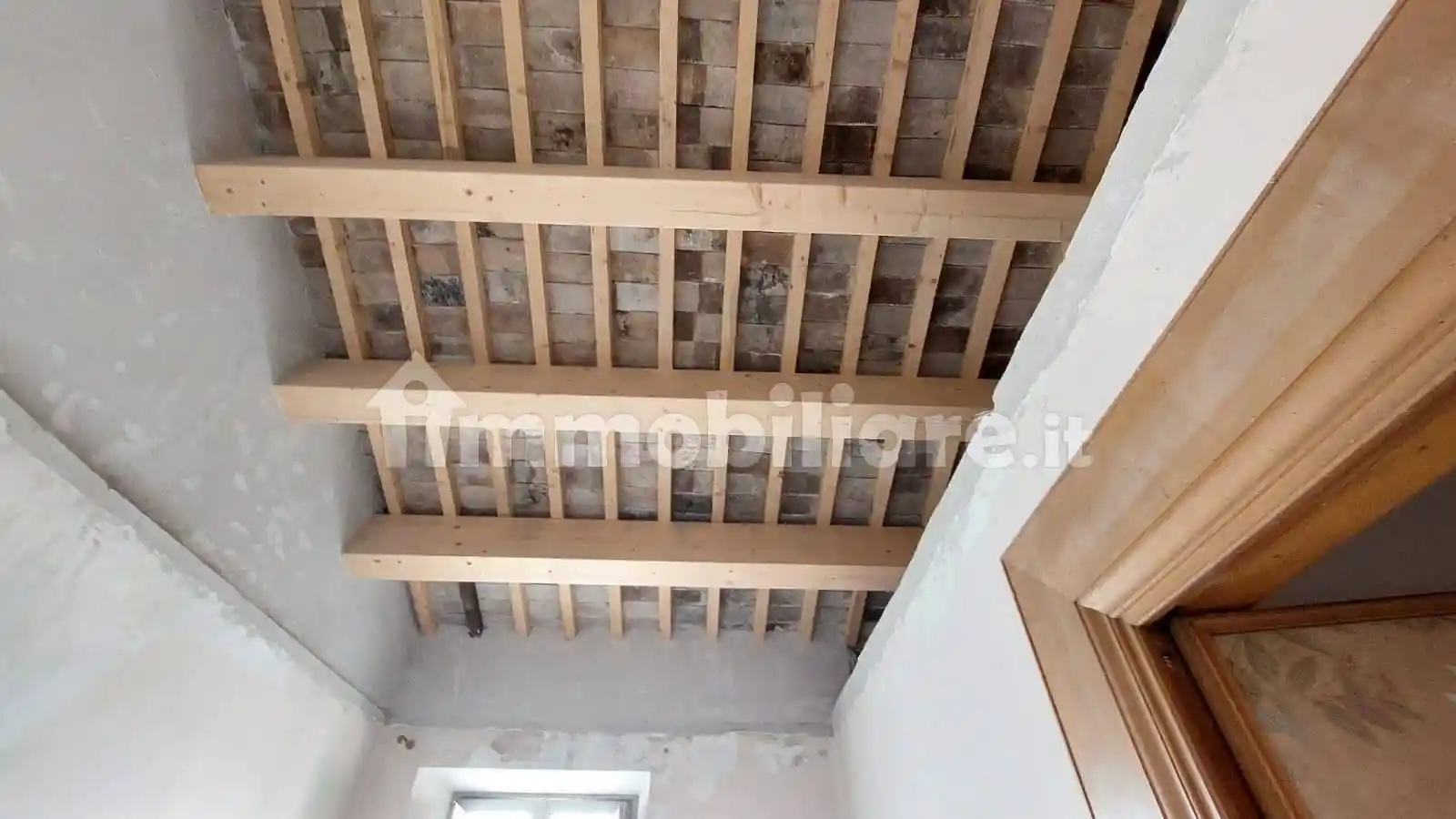 Palazzo - Edificio in vendita a Sant'Angelo in Vado