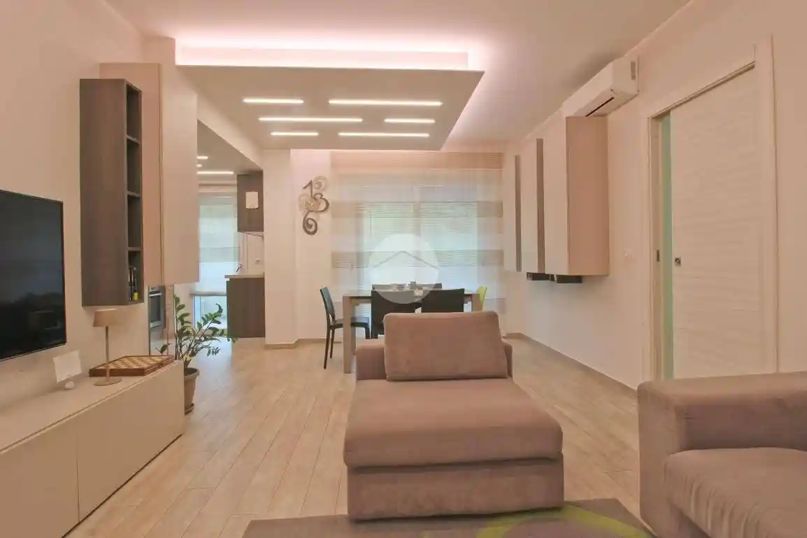 Trilocale via F. Marcacci 24, Roseto degli Abruzzi - foto 4