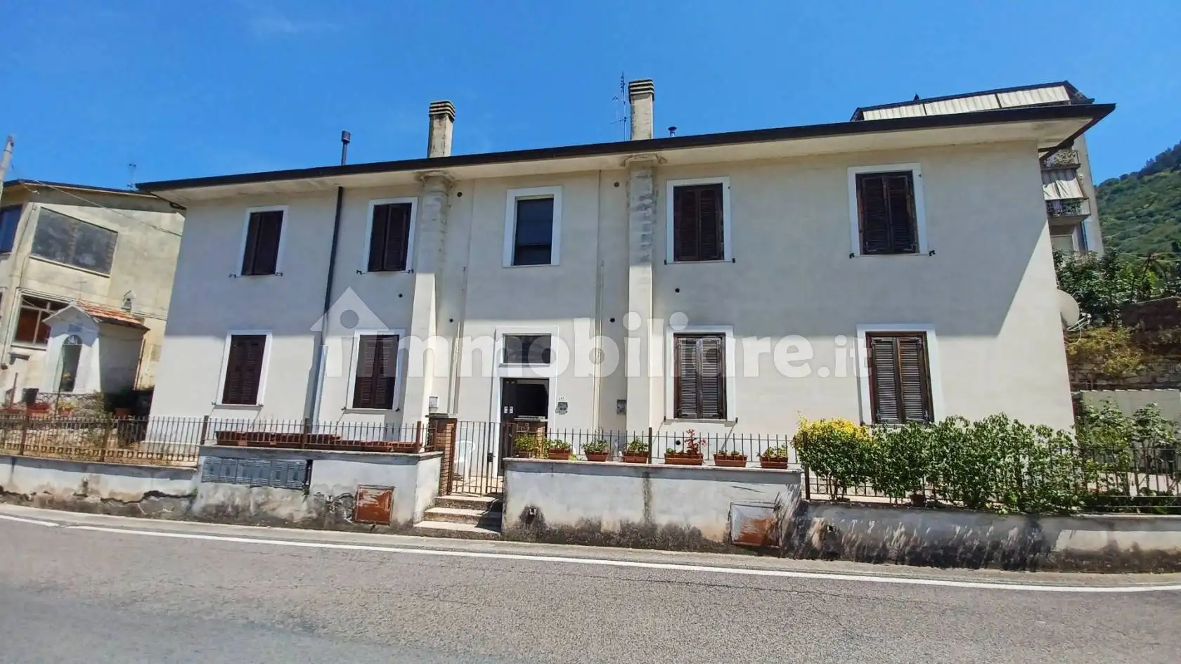 Appartamento in vendita a Vallecorsa