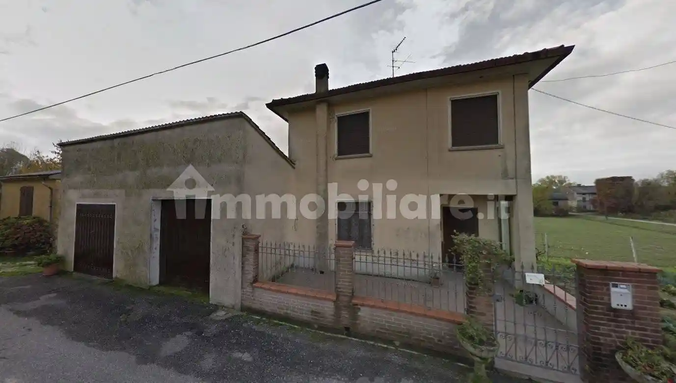 Villa in vendita a Motta Baluffi