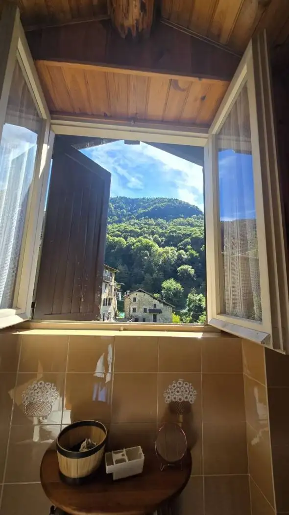 Appartamento in vendita a Averara