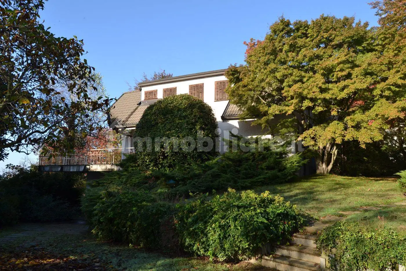 Villa in vendita a Magnano