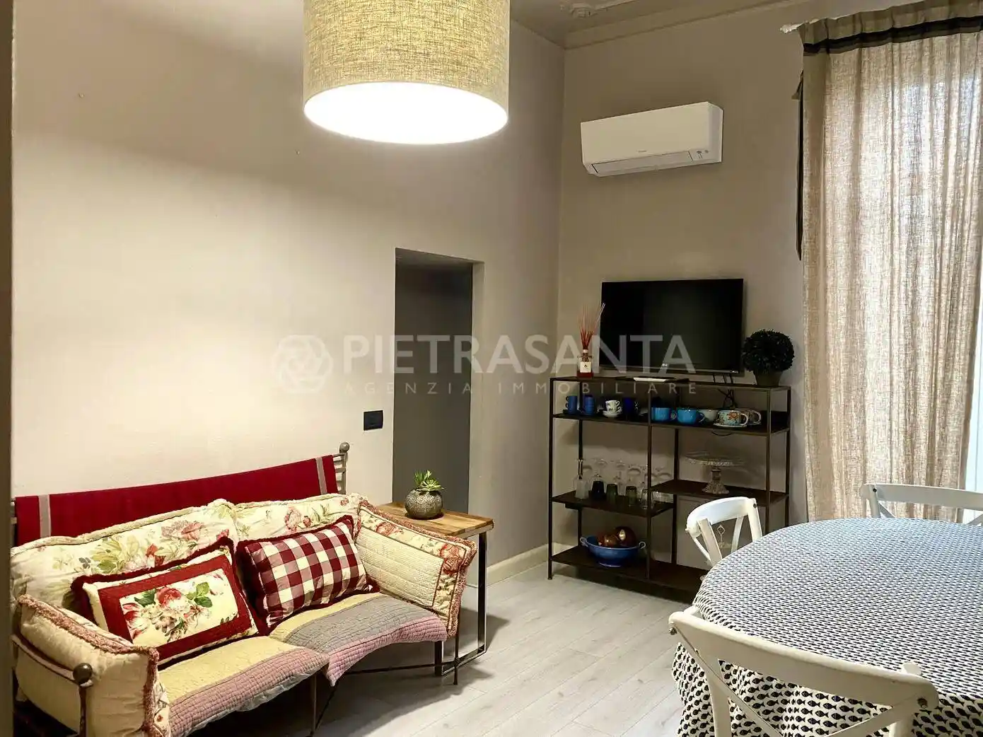 Casa indipendente in vendita a Camaiore