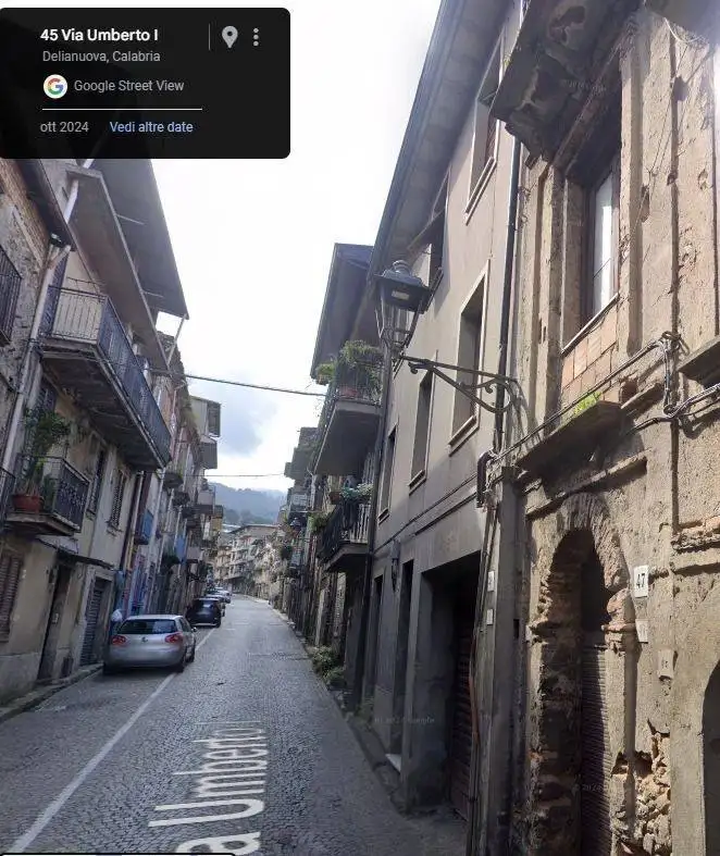 Quadrilocale via Umberto 53, Delianuova