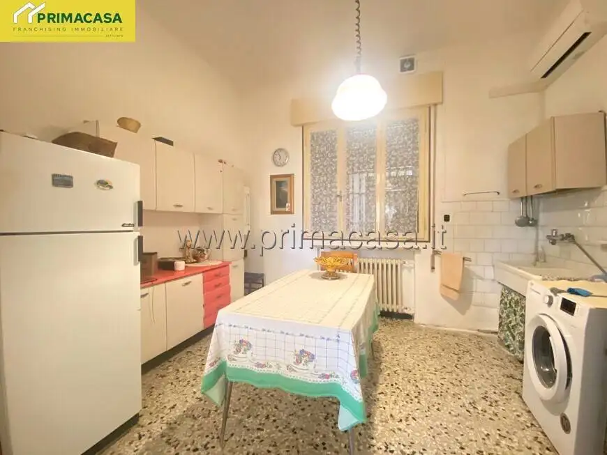 Terratetto unifamiliare 261 m², buono stato, Centro, Boschi Sant'Anna - foto 5