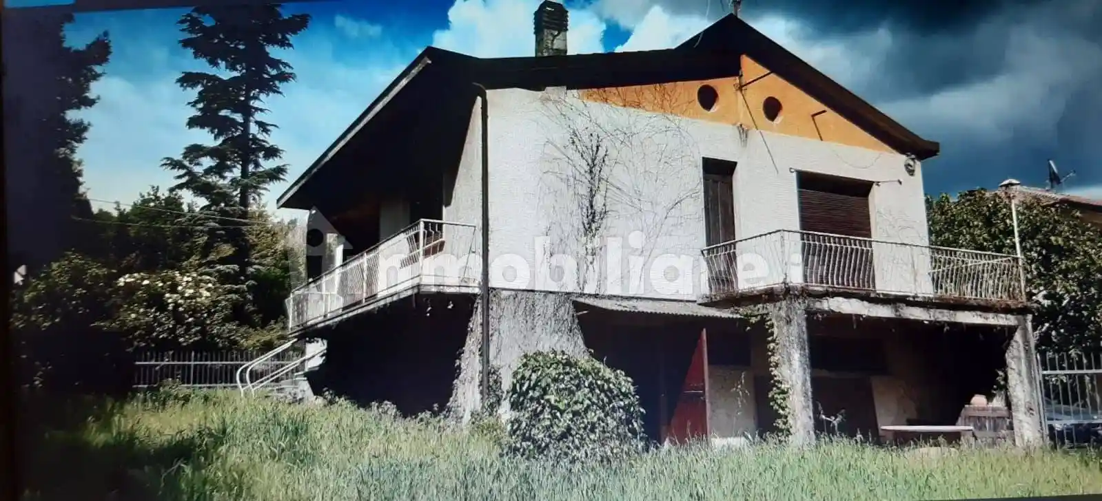 Villa in vendita a Casteggio