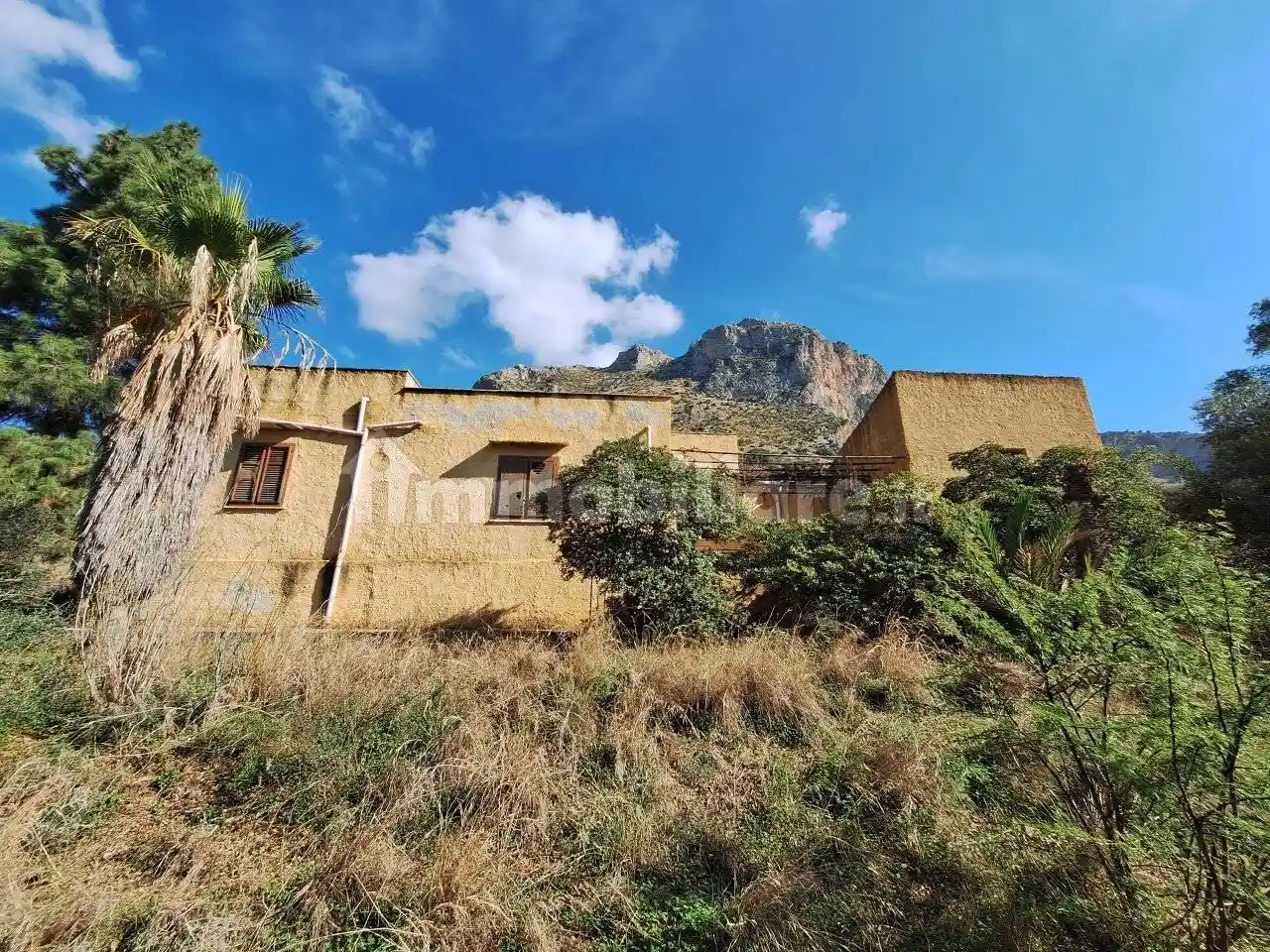 Villa in vendita a Terrasini