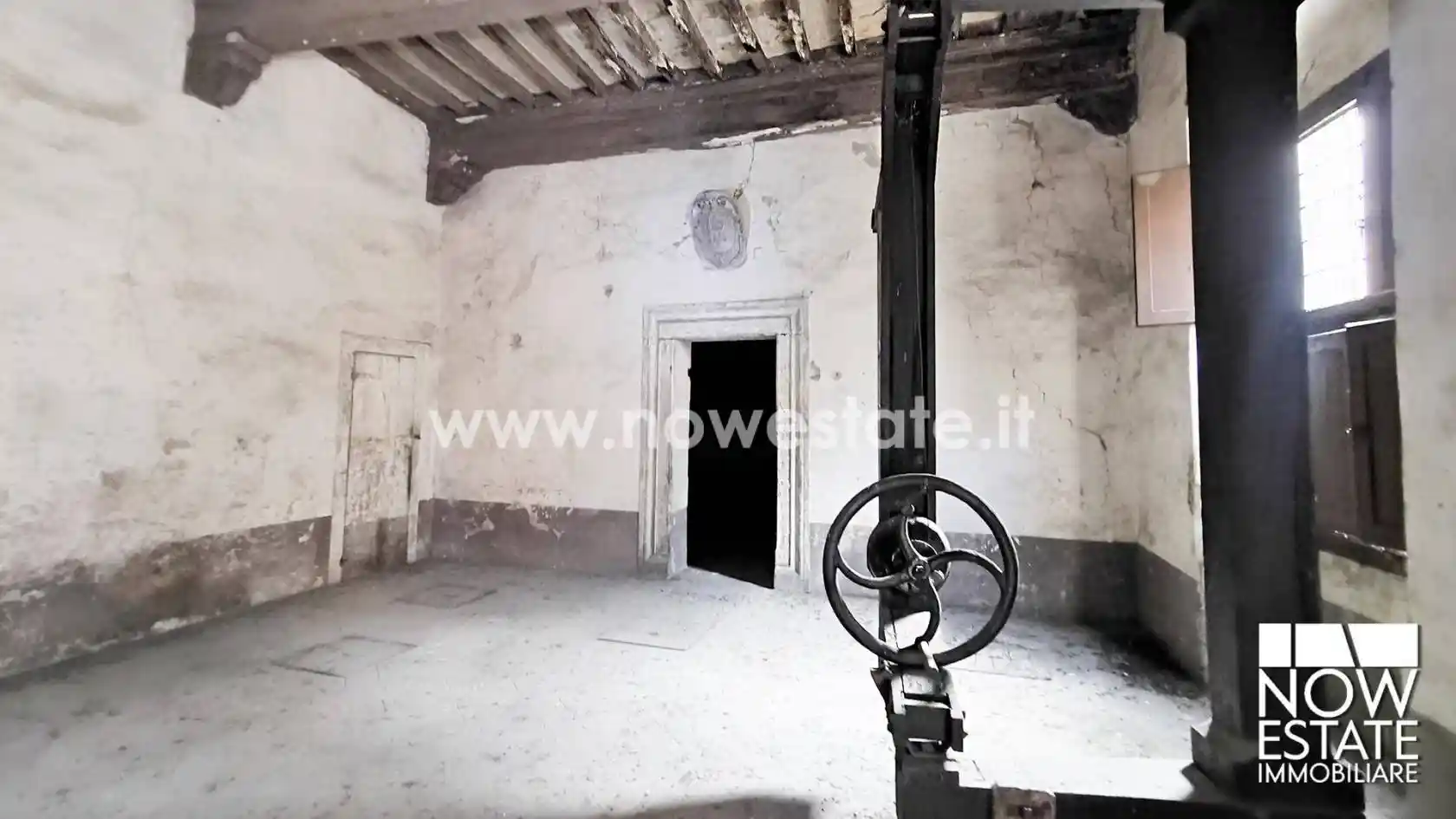 Palazzo - Edificio in vendita a Sansepolcro