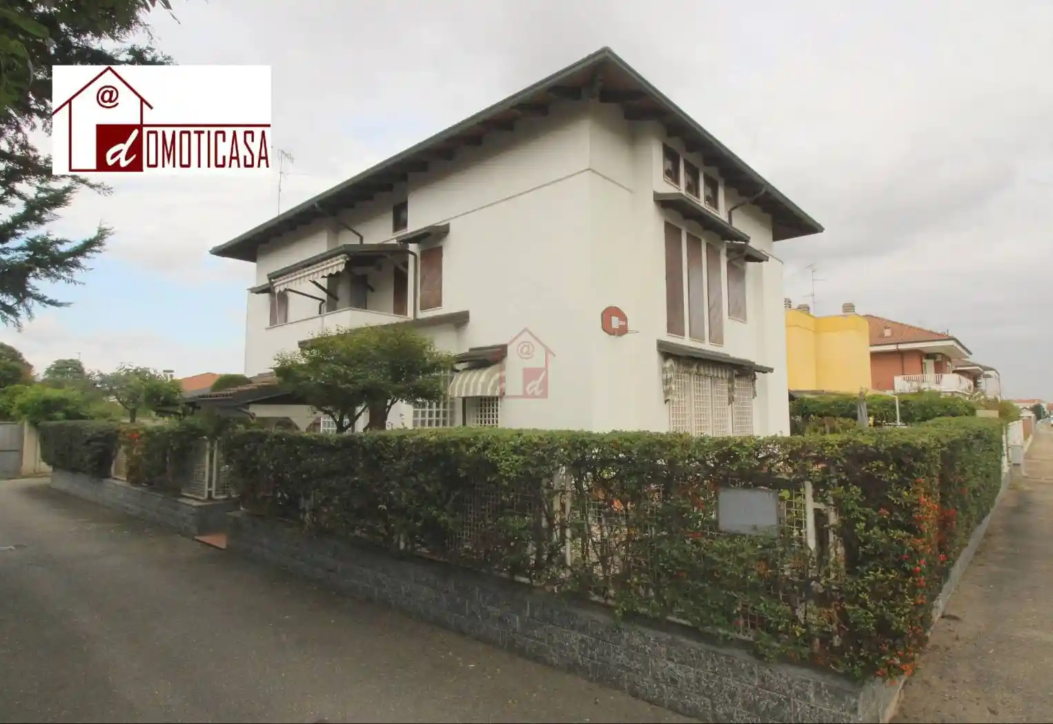 Villa in vendita a Vercelli