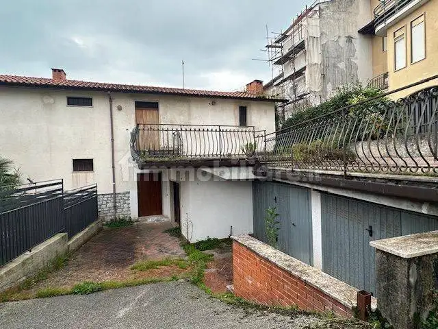 Villa bifamiliare via Nino Bixio, Campoli del Monte Taburno - foto 5