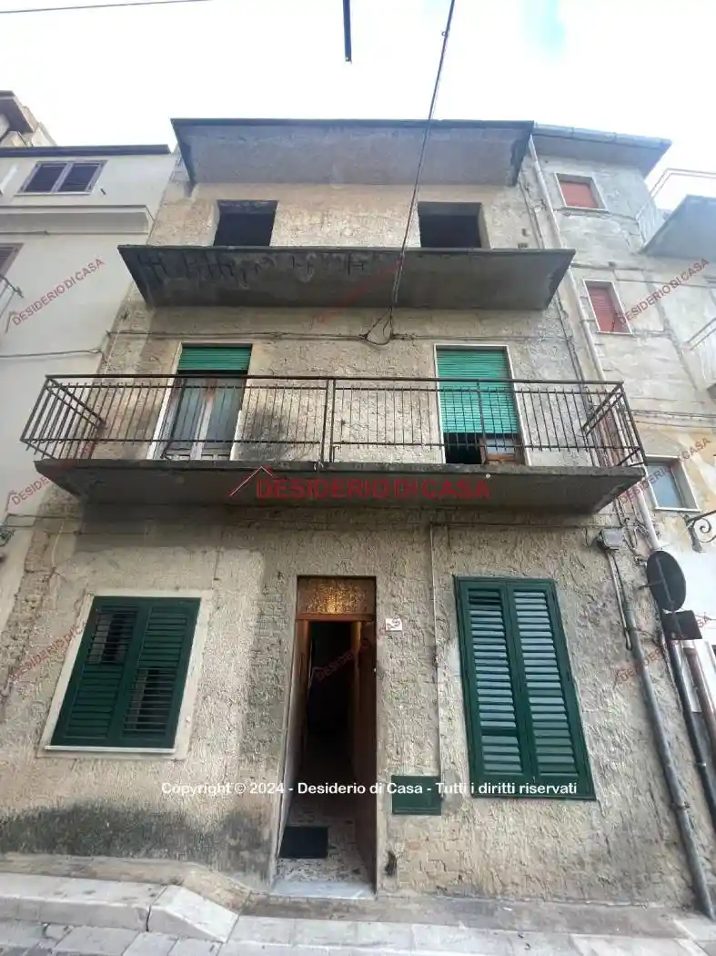 Casa indipendente in vendita a Lascari
