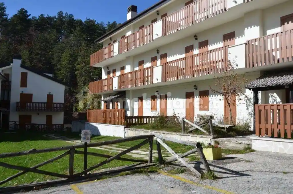 Bilocale via del Ceraso 187, Ovindoli - foto 2