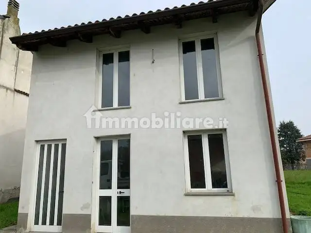 Villa in vendita a Solero