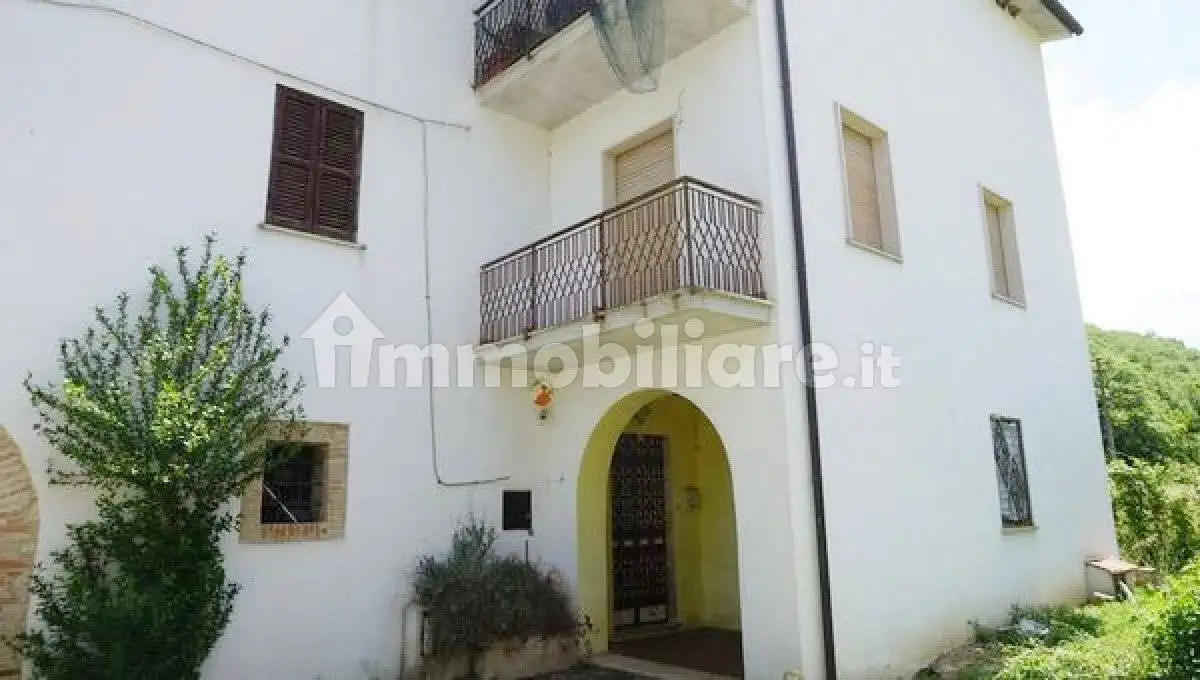 Appartamento in vendita a Rocca Sinibalda