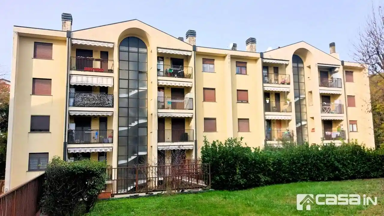 Appartamento in vendita a Vaprio d'Adda