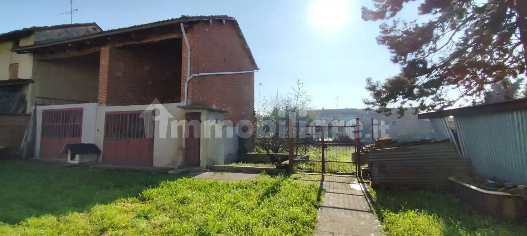 Casale, da ristrutturare, 300 m², Cerro Tanaro - foto 2